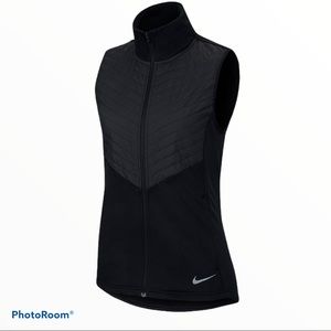 Nike Women's Essential Quilted Running Vest